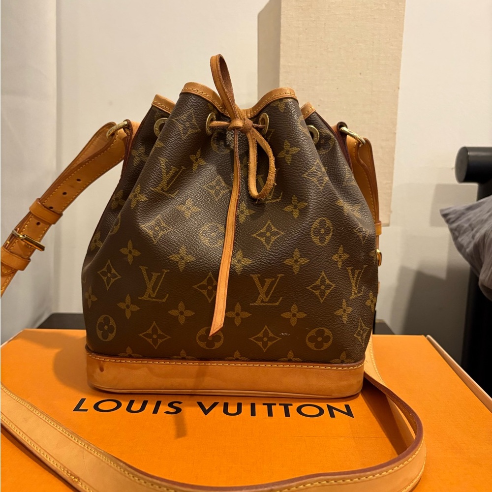Louis Vuitton bag - Picture 3 of 13